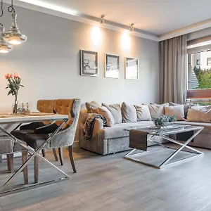 La Bagatelle By Baltica + Parking Sopot